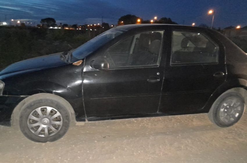 Saltó la reja de una casa, se cruzó a la dueña y escapó