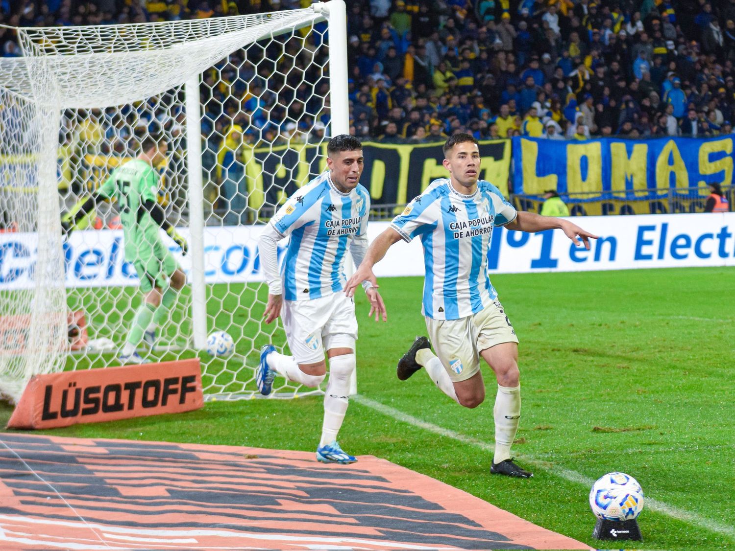 Batacazo de Atlético Tucumán en la Copa Argentina: Le ganó 2 a 1 a Boca y lo eliminó del torneo