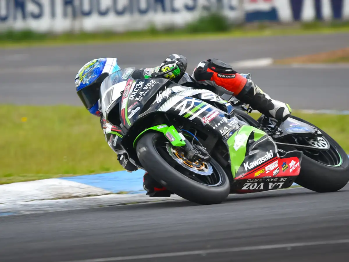 Salen a la pista