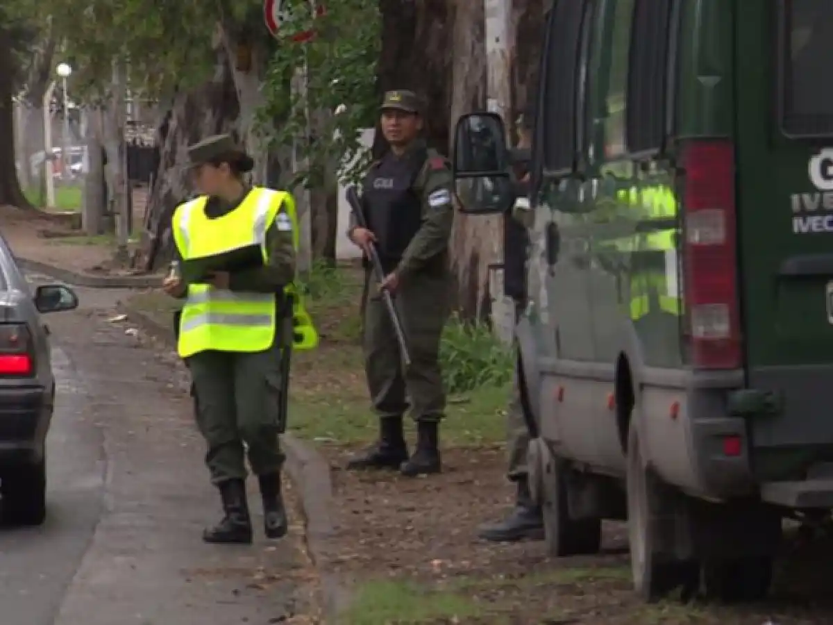 Tras las críticas, cambiarán los controles de Gendarmería