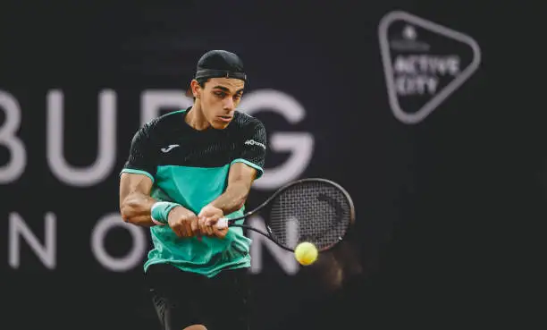 Tres argentinos avanzaron a los cuartos