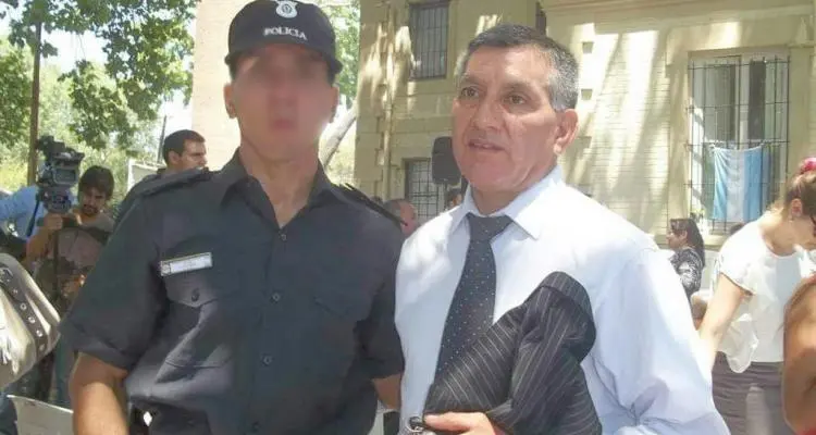 Multa, causa penal y sumario  para el “Capitán Desobediencia”