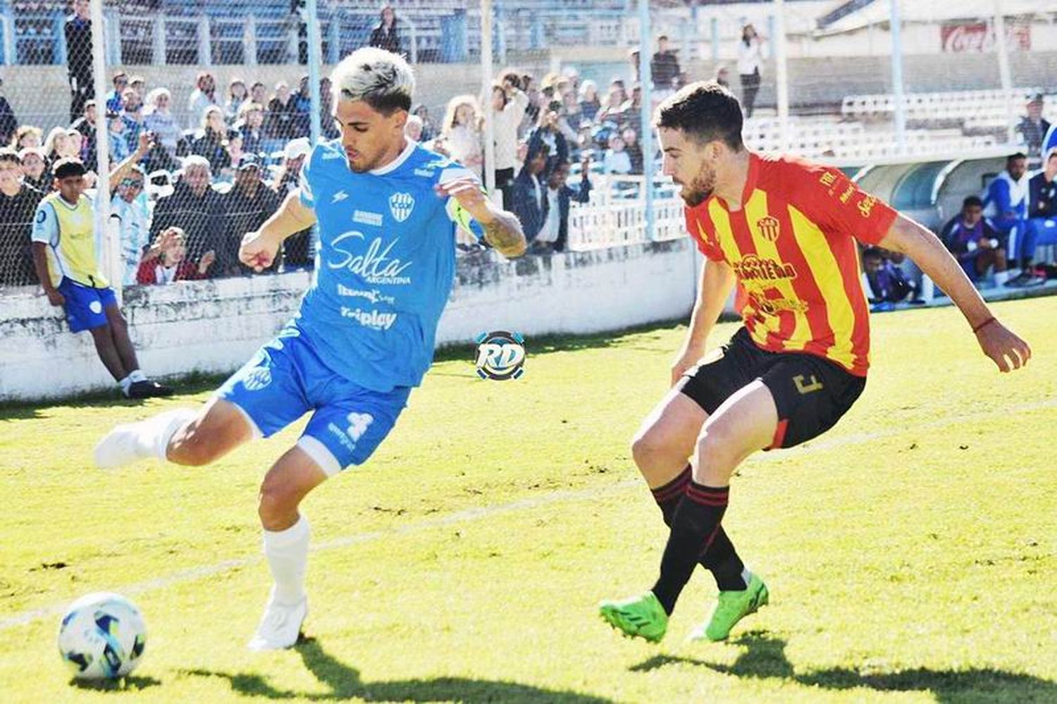 Sarmiento cosechó un buen punto
ante el líder Gimnasia y Tiro