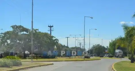 Queja: suciedad en el ingreso por Mitre