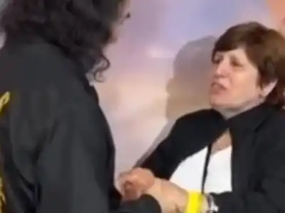 La mamá de Riquelme cumplió el sueño de conocer a su ídolo: el video de la reacción