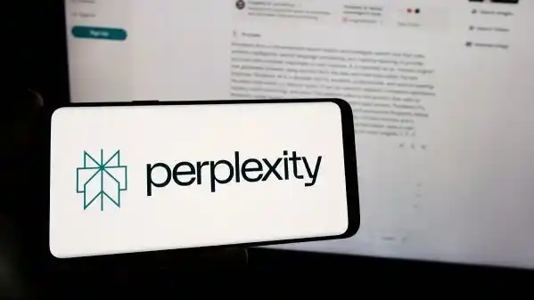 Web con IA: Meta y Apple, en pugna por quedarse con el buscador Perplexity