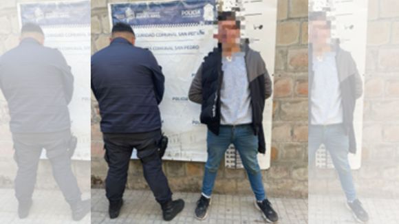 Violencia de género: intentó ingresar a la casa de expareja, rompió la puerta y fue detenido