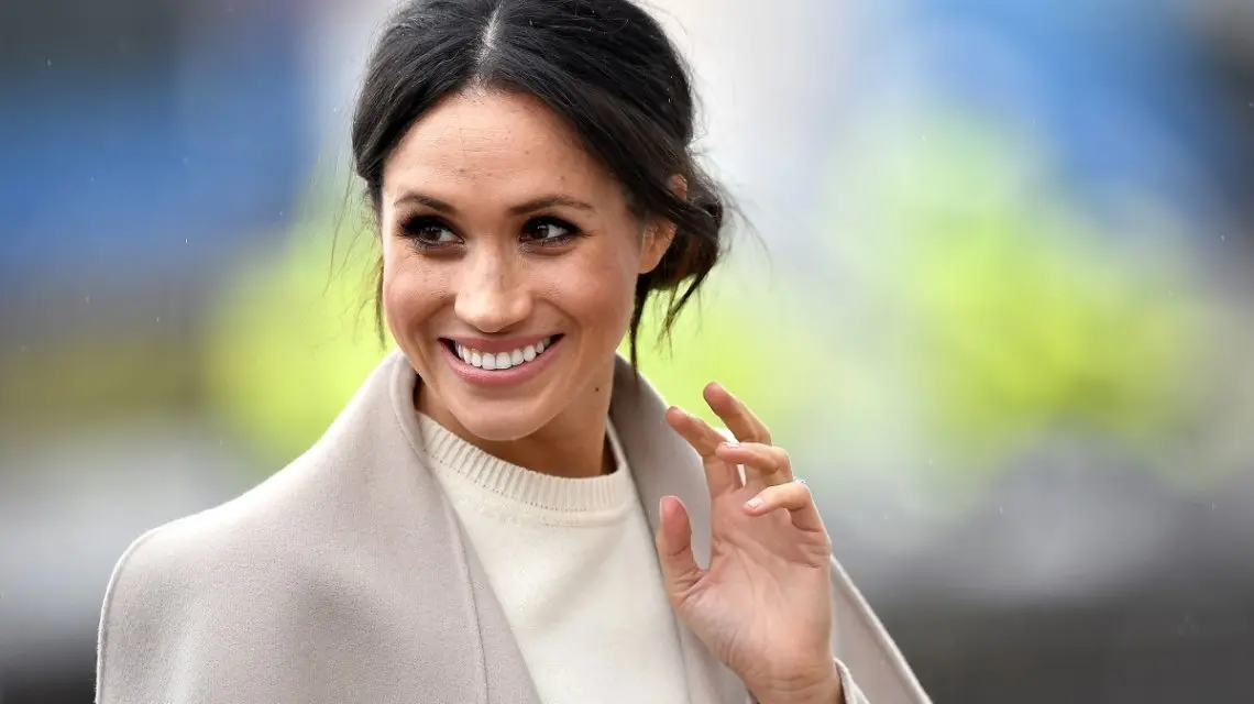 El motivo por el que Meghan Markle usa zapatos que le quedan grandes