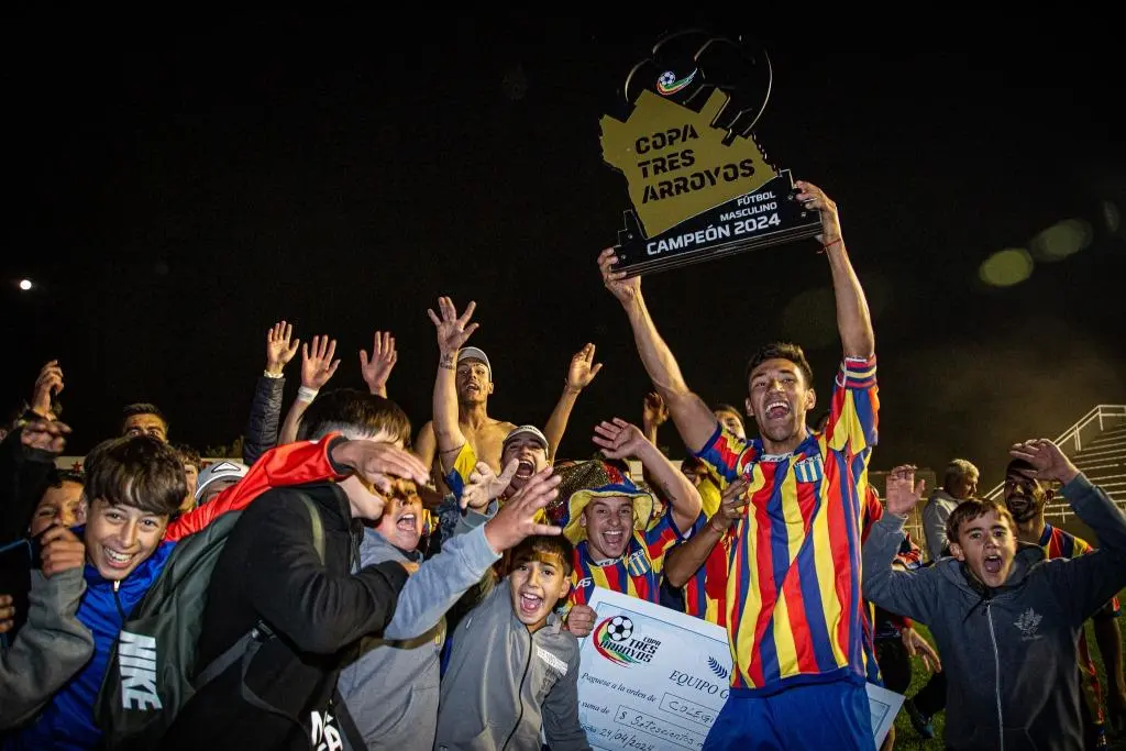 ¡Colegiales, campeón de la Copa Ciudad! (video)