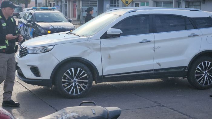 accidente fuerte choque siniestro vial rafaela ambulancia sies 107 av. luis fanti - 5