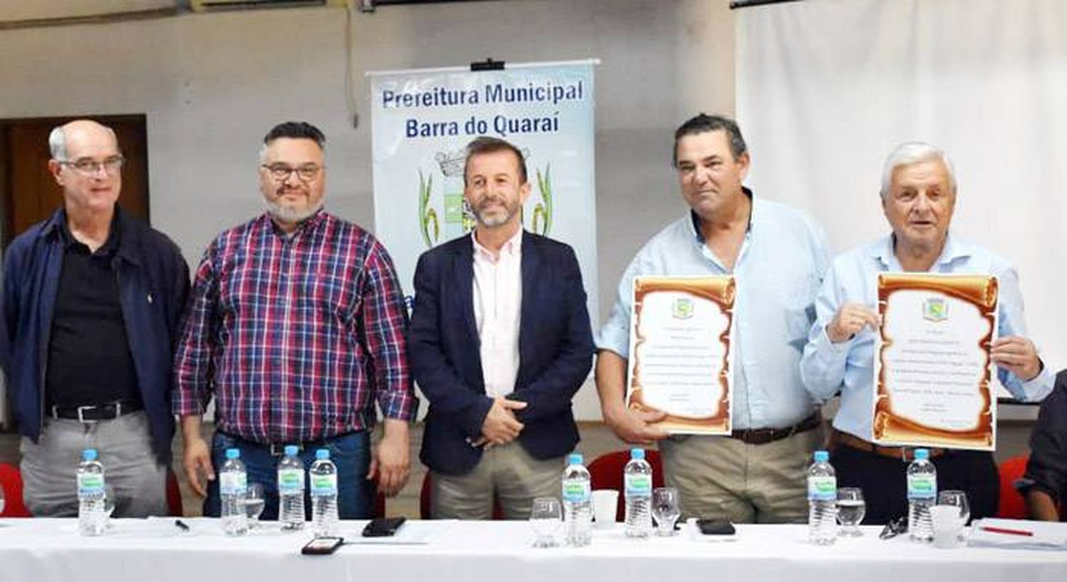 Autoridades de CARU presentaron avance del Puente  Monte Caseros � Bella Unión