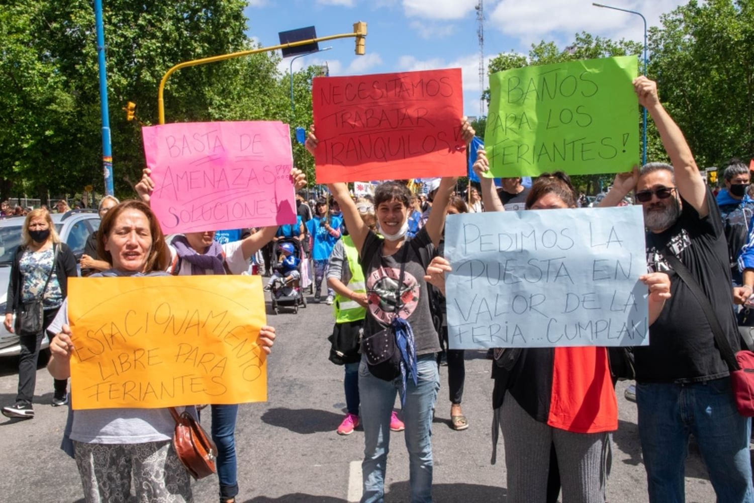 Feria Social Calle Mitre: "El futuro es incierto, nada está confirmado"