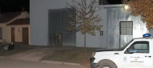 Lo sorprenden intentando robar una distribuidora