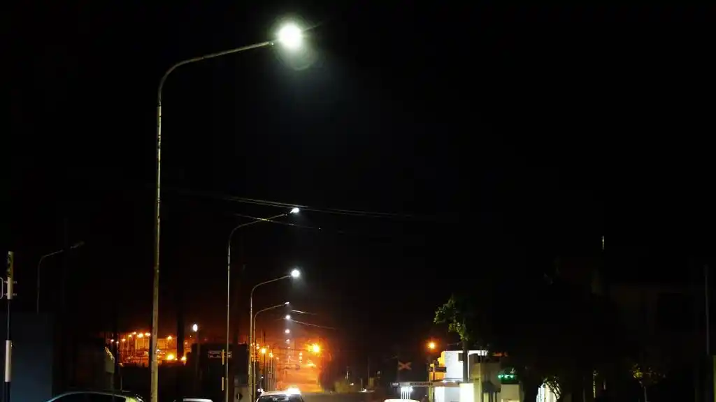 Hasta el momento, ya se colocaron más de 1.150 luminarias LED.