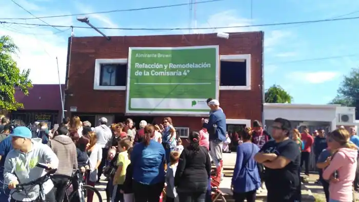 Separaron al comisario de Longchamps tras denuncias de vecinos por "zona liberada"