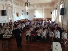 Se realizó una charla sobre Hábitos Saludables en la Escuela Castelli