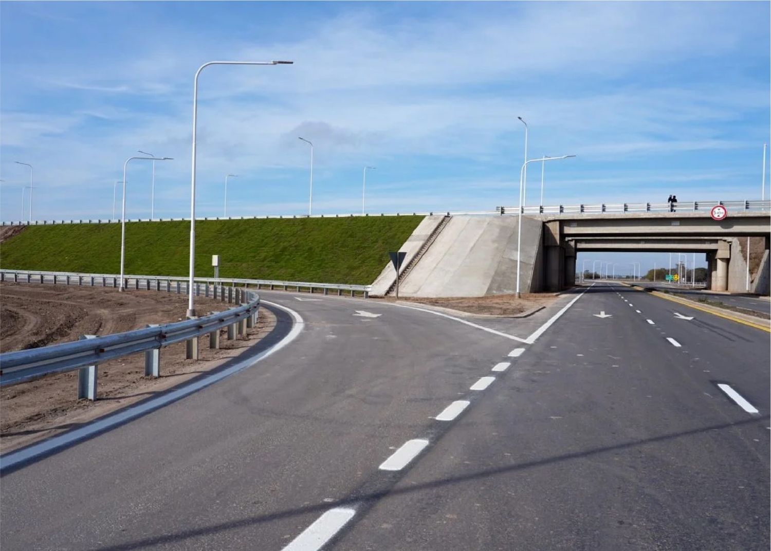 Un tramo concluido de la autopista Córdoba - San Francisco