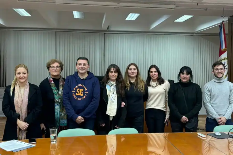 Presentaron el Museo Virtual Mario R. Vecchioli en el recinto del Concejo Municipal