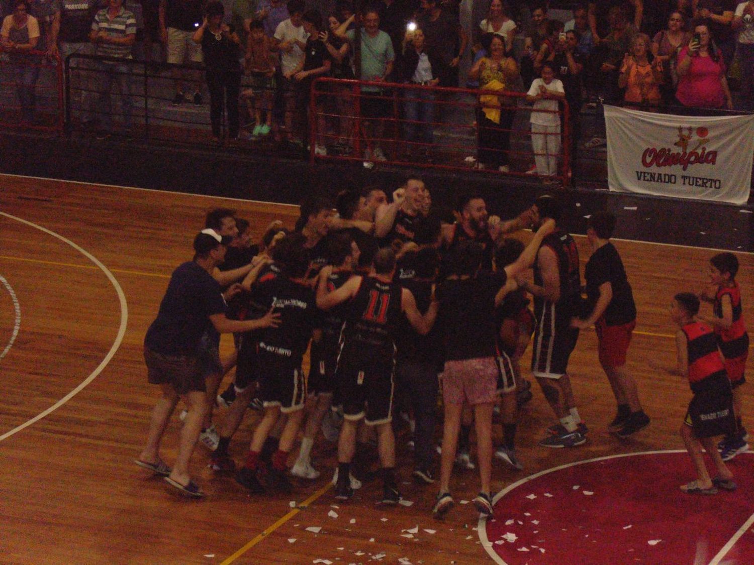 Olimpia BBC le ganó el primer clásico de semifinales a Centenario