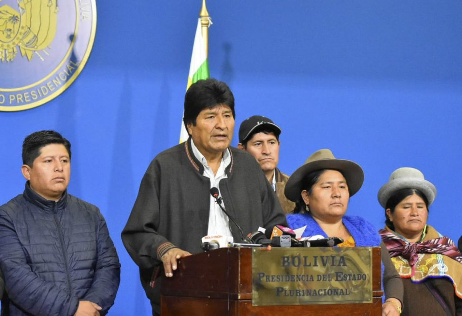 Evo Morales renunció a su cargo y se refugió en la localidad de Chimoré, en Cochabamba