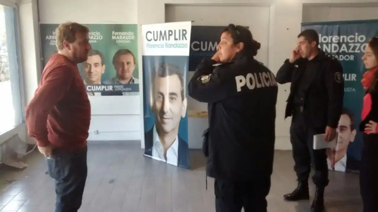 Robaron y destrozaron el local de Randazzo en Mar del Plata