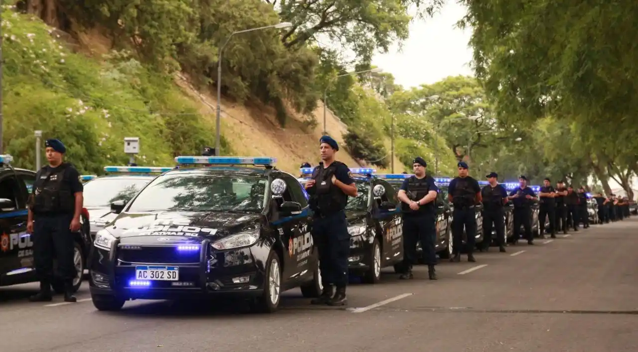 Pullaro: “realizamos una fuerte inversión para tener una mejor policía”