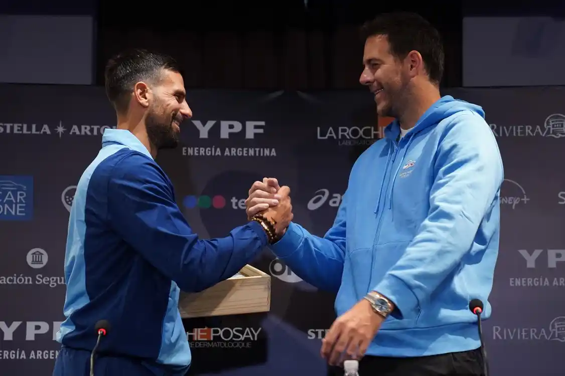 Ante un estadio repleto, Del Potro se despide del tenis con un partido ante Djokovic