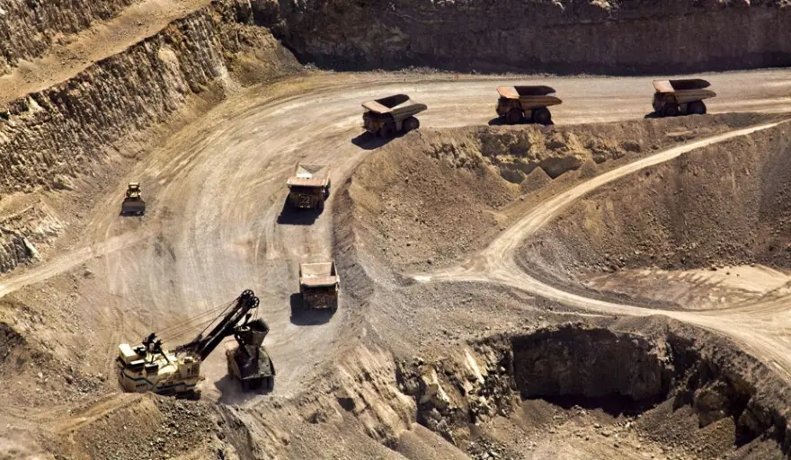 Gobierno quitó retenciones a la minería