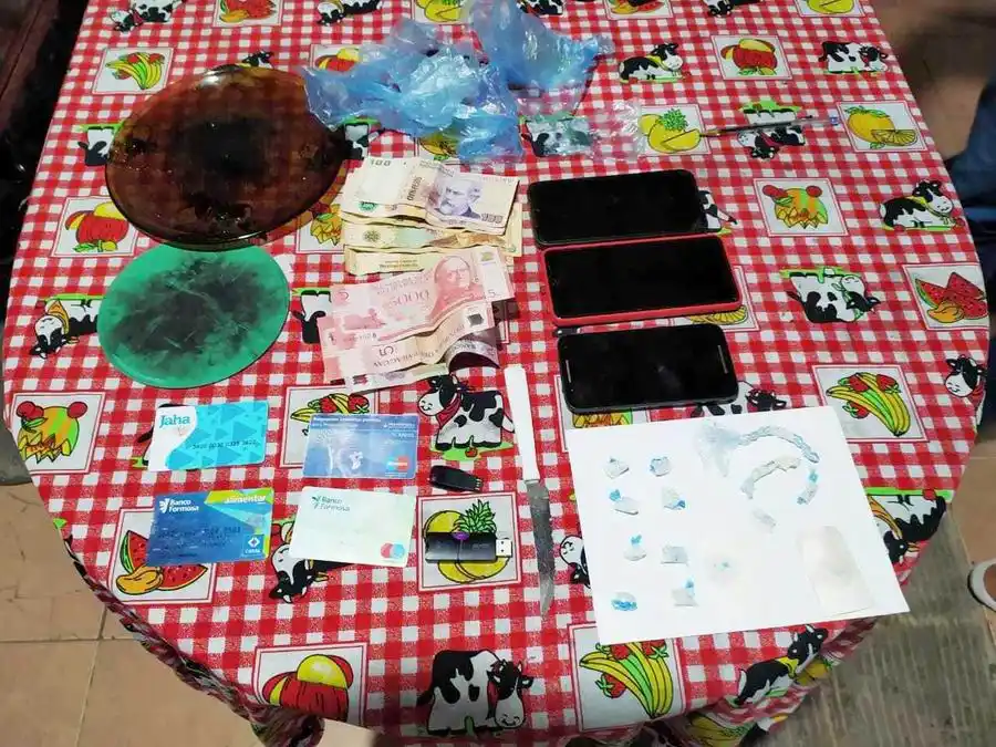 Allanamientos simultáneos permitieron 
anular 5 centros de distribución de drogas