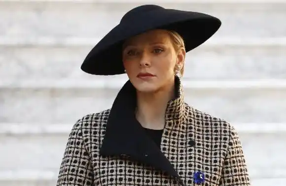 La princesa Charlene de Mónaco «estable» tras desmayarse en Sudáfrica