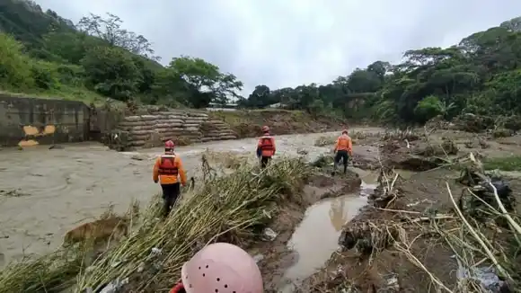 DERRUMBES Y CRECIDAS DE RÍOS: un total de 12 municipios de Táchira y Mérida en emergencia por las fuertes lluvias