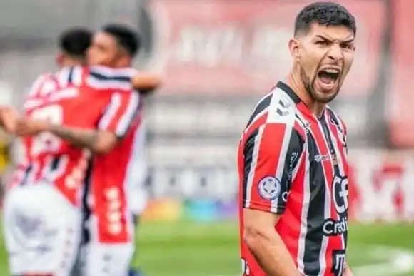Chacarita tiene a su capitán internado en terapia intensiva