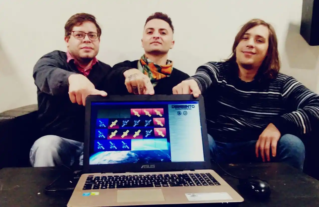 Deberinto Combate Espacial, el primer juego online creado por desarrolladores de Moreno