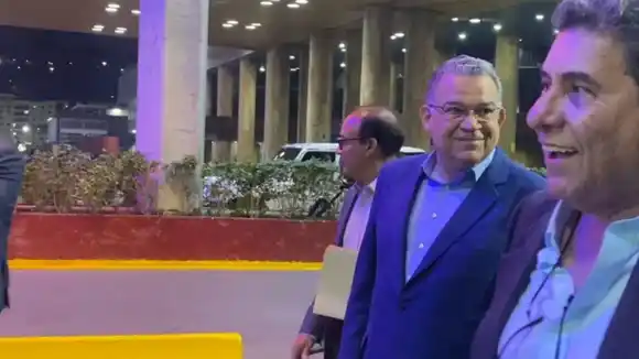 ¡SIN CHEQUE EN BLANCO! Como inconsulto, redundante e impuesto calificó Enrique Márquez el acuerdo del CNE (+Reporte)