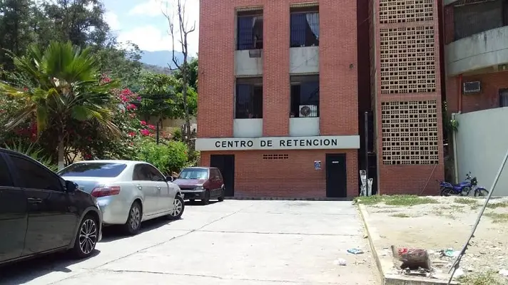 ¡Sufría alucinaciones! A puñaladas murió detenido en calabozos del Cicpc en La Guaira