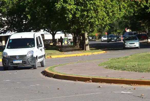 Tránsito reabierto en la Plaza