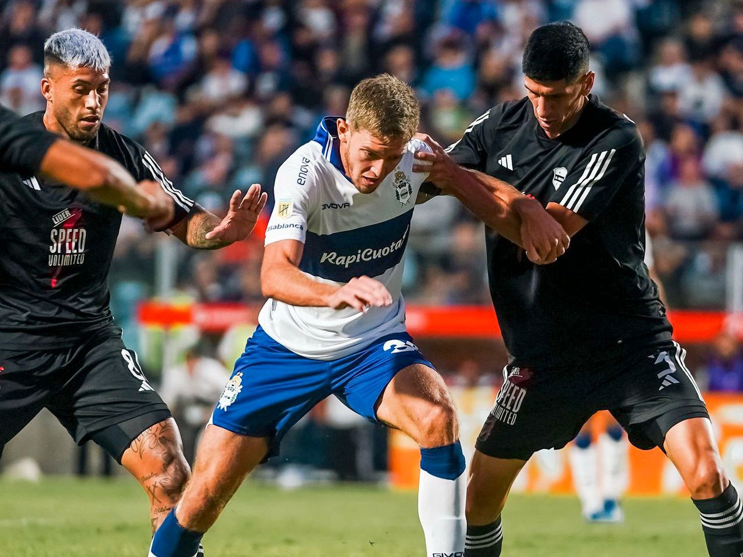 Gimnasia rescató un punto como local frente a Riestra