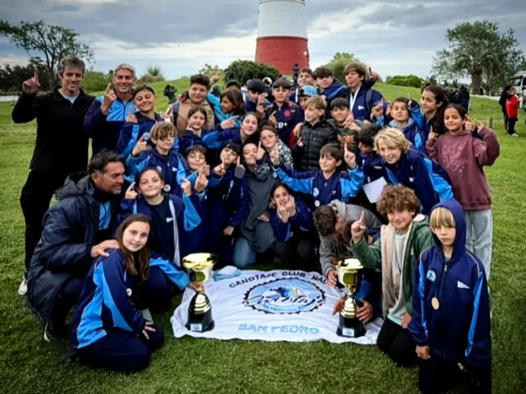 El equipo del Club Náutico San Pedro fue campeón por equipo en Colón.