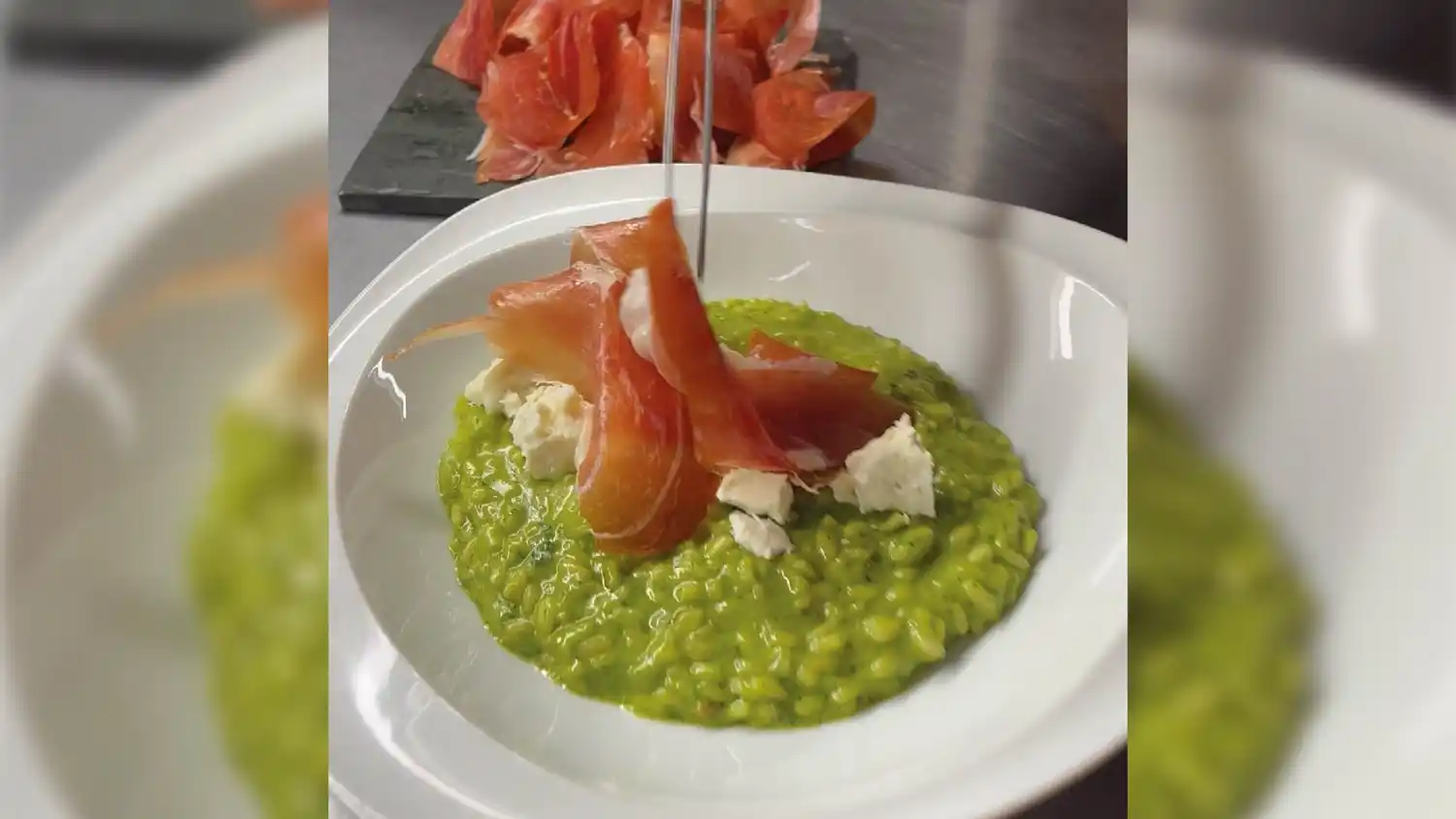 ¿Usaste jamón crudo como toque distintivo de un risotto?