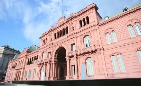El Gobierno convoca al Consejo de Mayo en Casa Rosada