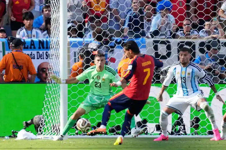España se consagró campeón del mundo tras vencer a Argentina en el alargue