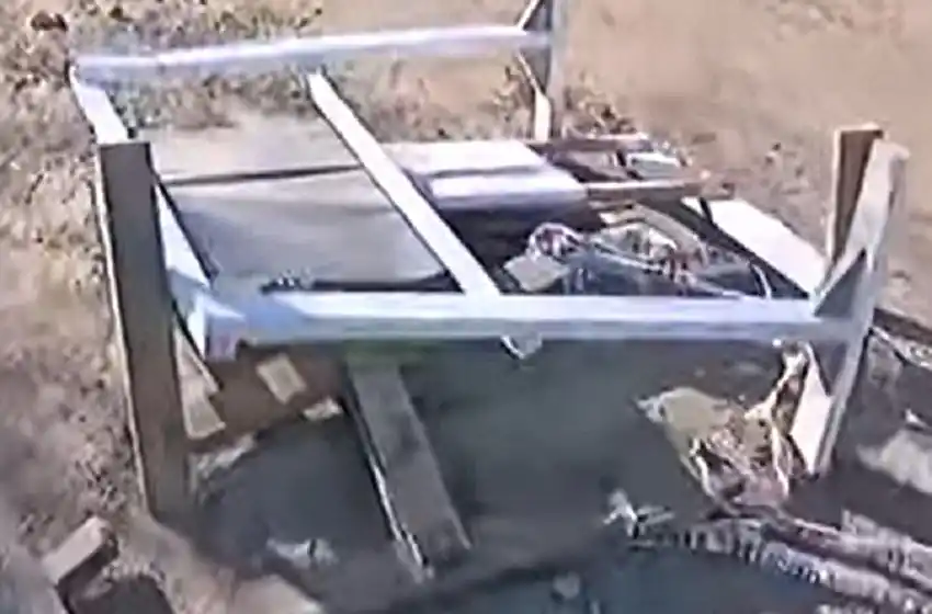 Un nene de 8 años está internado con varios órganos comprometidos tras caer en una alcantarilla sin tapa