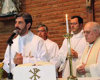 La parroquia Santa Teresita cuenta desde ayer con su nuevo administrador