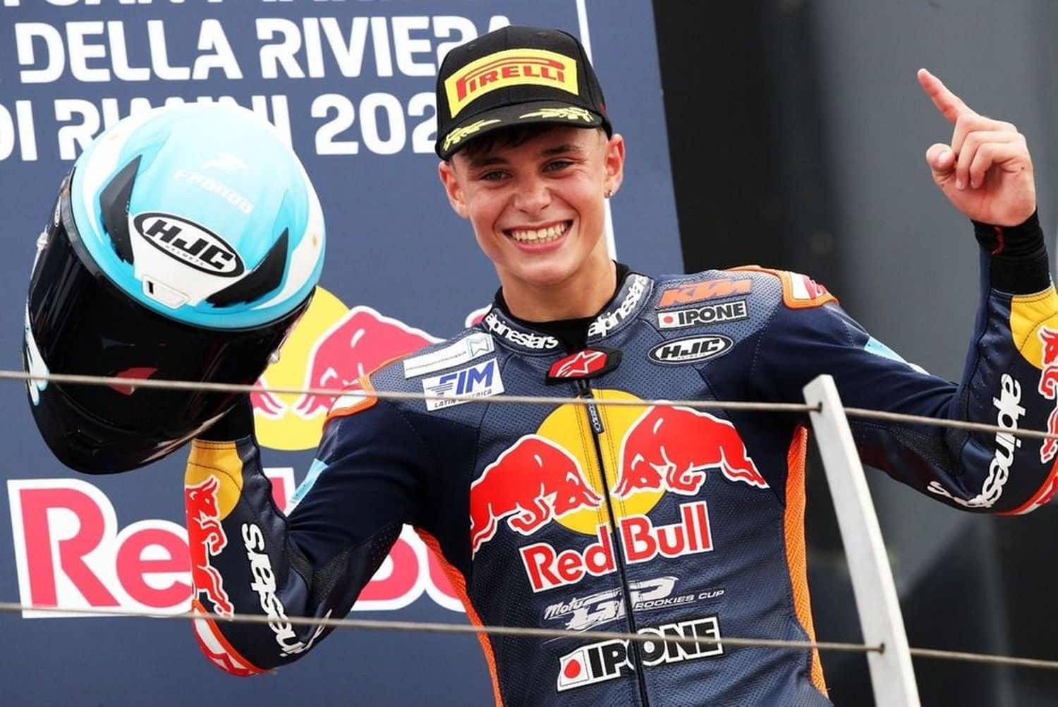 Valentín Perrone, un joven piloto nacido en Barcelona, pero con nacionalidad argentina.