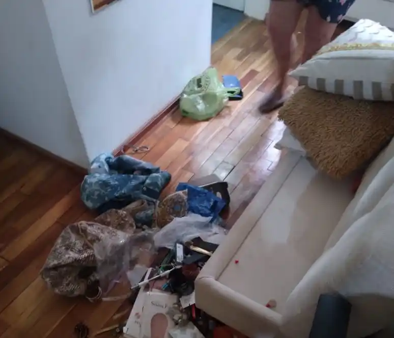 Asalto: eran tres delincuentes “que sabían lo que buscaban” cuando desvalijaron a madre e hijo