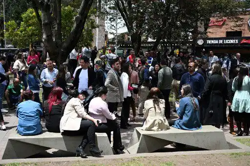TRAGEDIA EN BOGOTÁ: fuerte temblor de magnitud 6,1 deja un fallecido