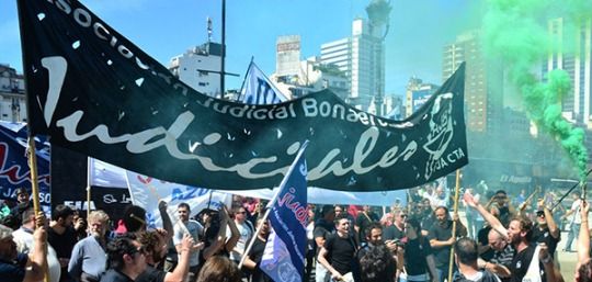 Paro de la AJB en reclamo de reapertura de paritarias