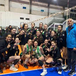Racing se consagró campeón de la Liga Provincial de Vóley Sub 16 en la rama femenina