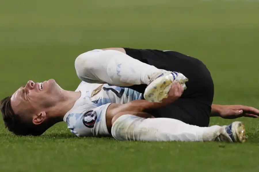 Giovani Lo Celso deberá operarse por su lesión y Scaloni lo dio de baja para la copa del mundo