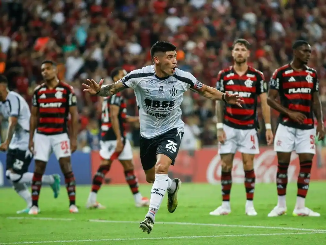 Central Córdoba se impuso ante Flamengo